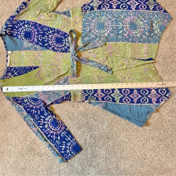 Soft Surroundings Kaleidoscope Handkerchief Tie Front Patchwork Shirt Boho Small - Picture 10 of 11